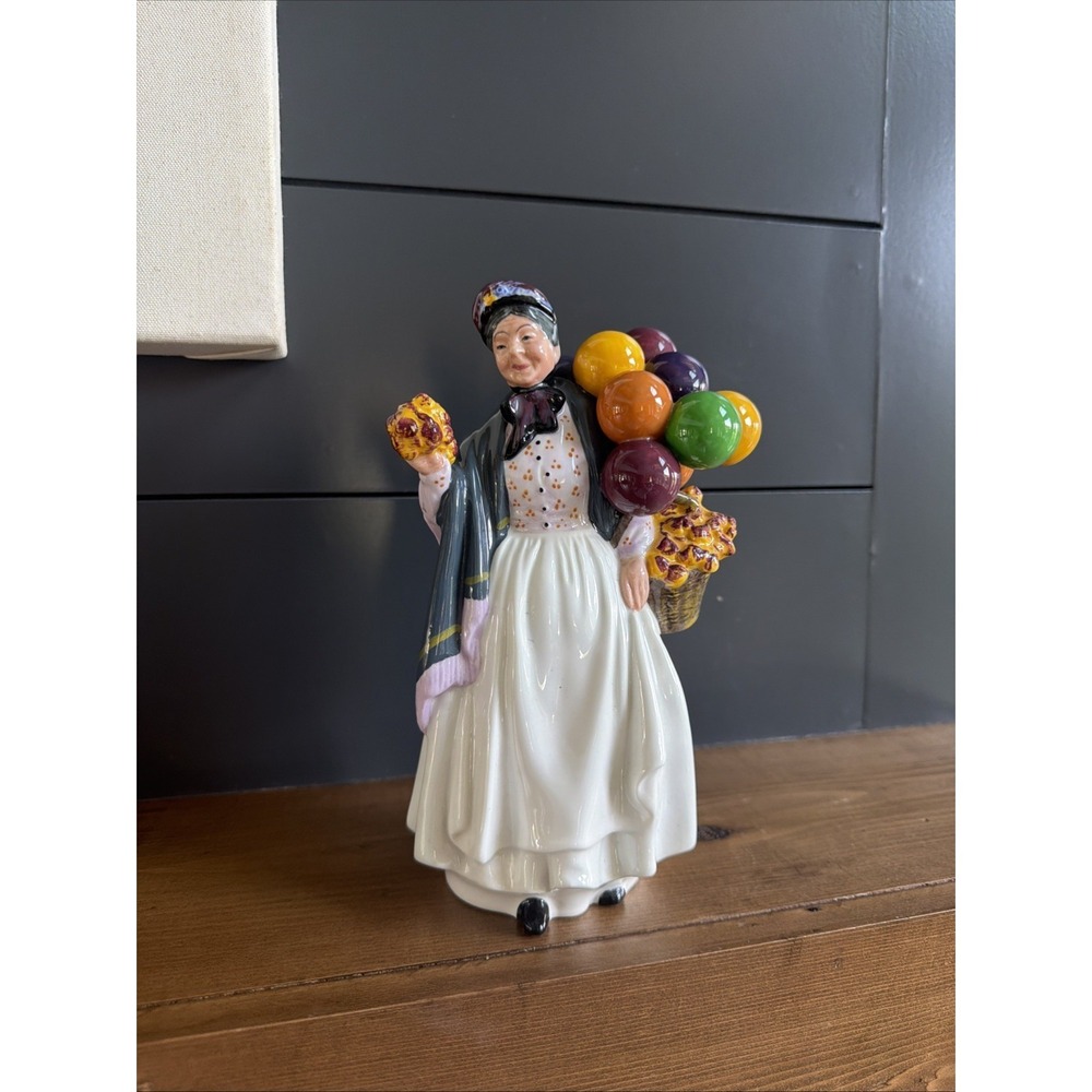 Royal Doulton " Biddy Pennyfarthing " Figurine HN 1843 Lady Basket Balloons 1937